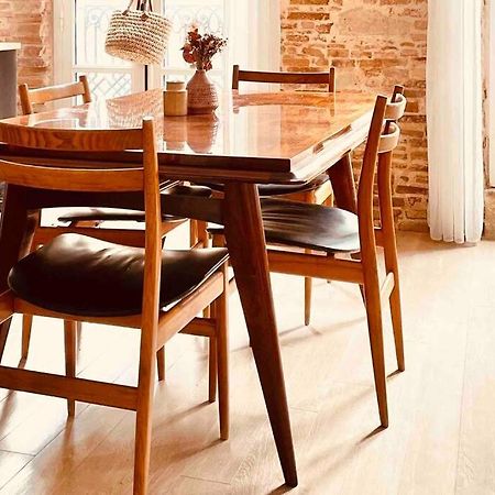 Tres Bel Appartement De 60M2 En Centre Ville 拉沃尔 外观 照片